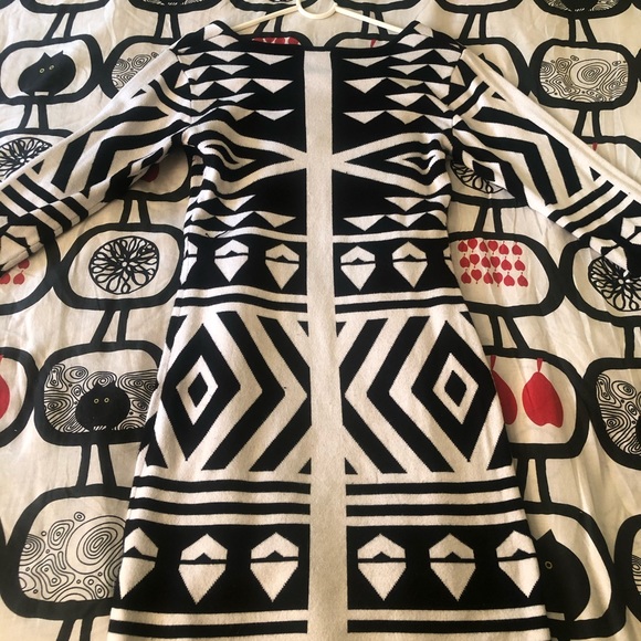 π π»/$πΈπ» π Black and white print Dress - Picture 3 of 4